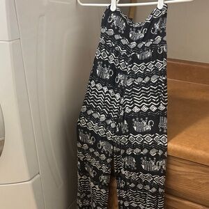 Sugar High Womens Stretchy Elephant Print Pants